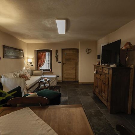 La Casa Del Cuore Leilighet Fenis Eksteriør bilde